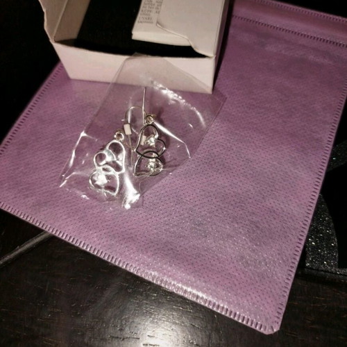 Avon heart dangle earrings new, surgical steel, silver color