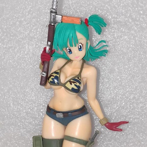 Dragon Ball Bulma figure in military style, 20cm