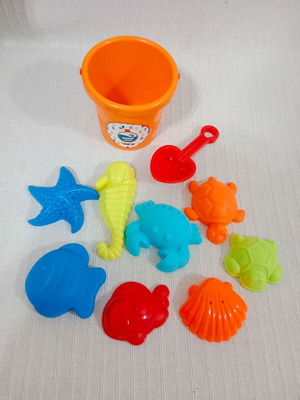 Beach toys like new, pack