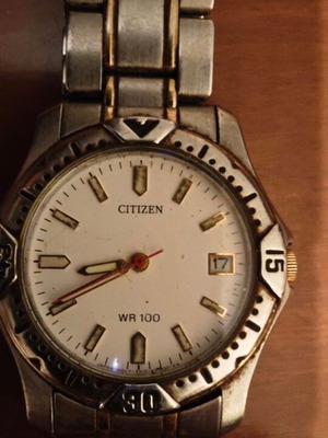 Citizen wristwatch women's used with stainless steel bracelet and waterproof