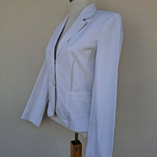 Cinnamar jacket white with embroidered details like new, size 48