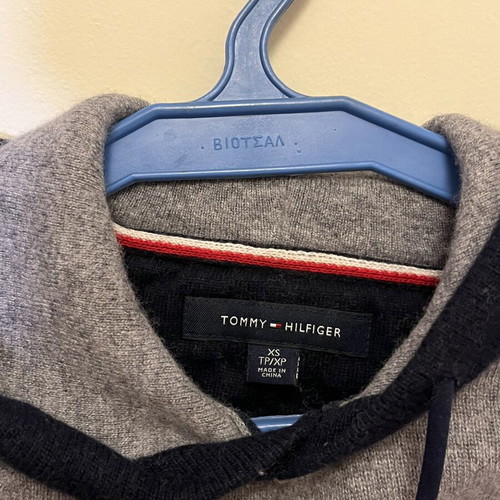 Tommy Hilfiger sweater like new, white and gray, size XS