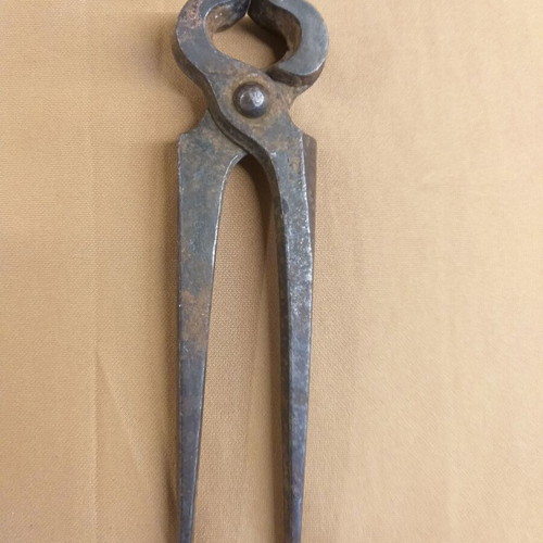 Old pincers used, pack of 4 pieces