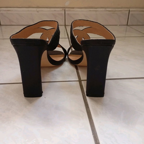 Black mules new with thick square heel 10cm, size 39