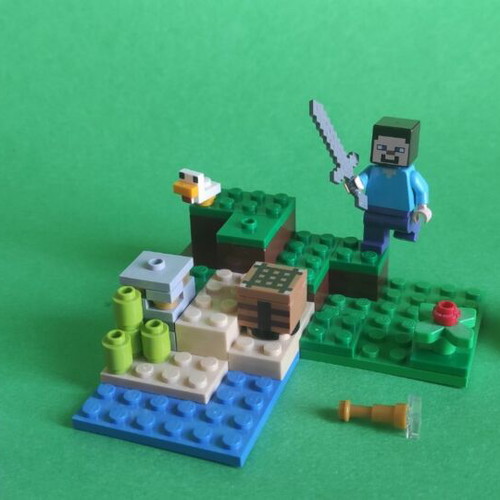 Minecraft Lego 21177 like new, complete set with original instructions