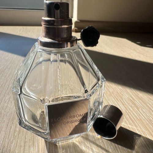 Victor & Rolf Flowerbomb Eau de Parfum used, empty bottle 100ml