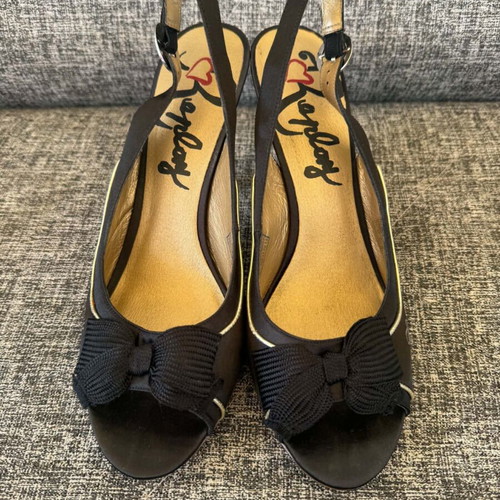 Replay women sandals size 41 like new, black and beige