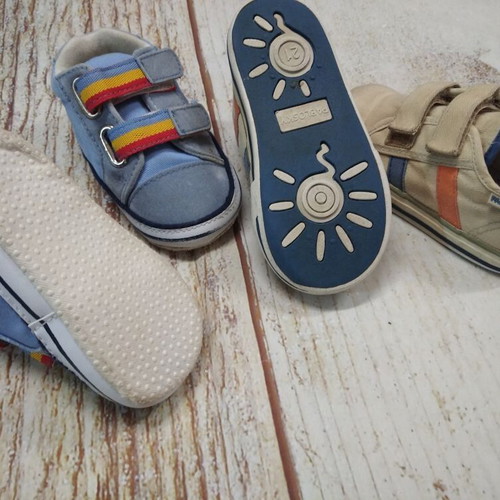 Baby shoes used, 2 pairs size 12 months and 21, with stencil figures gift