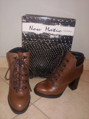 New Matic brown leather ankle boots like new, size 37
