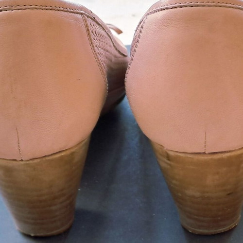 Bournazos women's pumps, beige, size 40