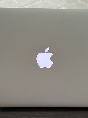 Apple MacBook Air 13 ιντσών 2017 μεταχειρισμένο, Intel Core i5, 8GB RAM, 128GB