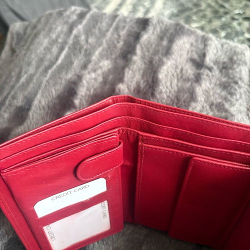 Franco women's leather wallet like new, red