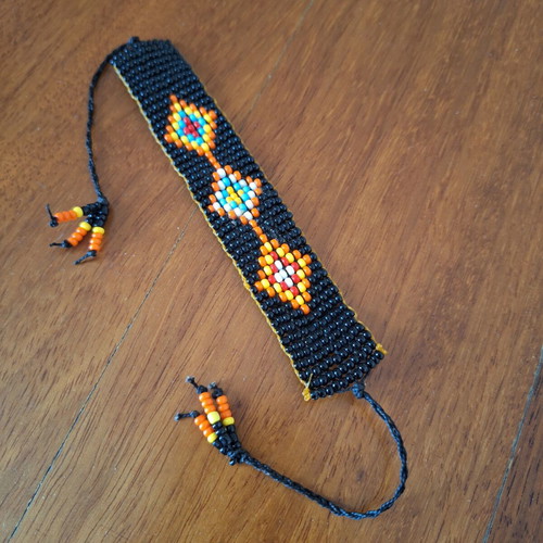 Ethnic bundle of 5 handmade jewelry pieces from Ethiopia and Nepal, like new