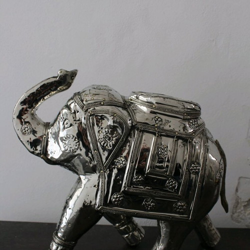 Elephant figure handmade used 25x21cm