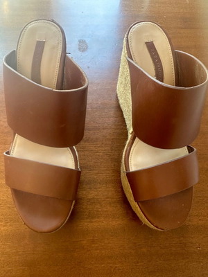 Zara πλατφόρμα καλοκαιρινή μεταχειρισμένη, ταμπά, νούμερο 37