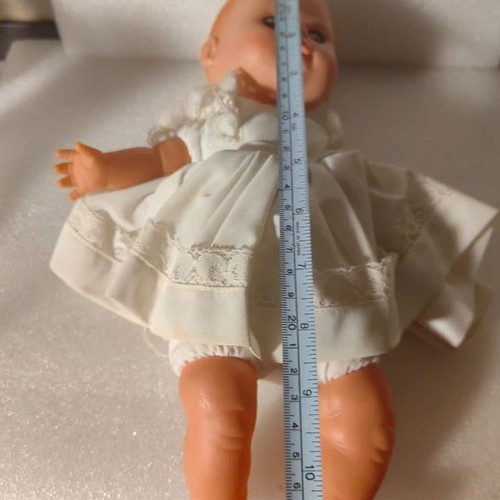 Vintage baby doll used, good condition
