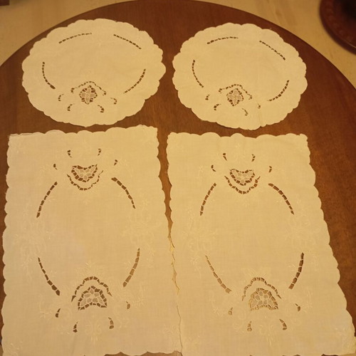 Vintage handmade cutwork table linen set of 6 pieces white used