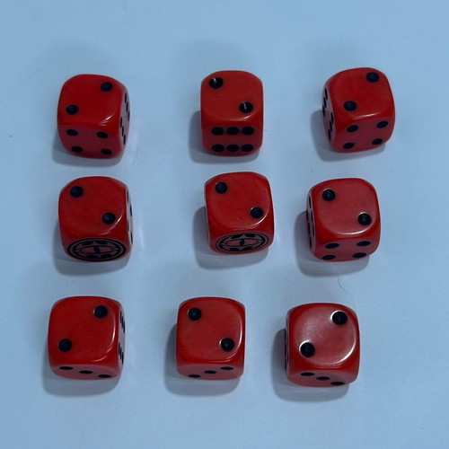 Combat Hex 2004 Sabertooth Games Dice pack of 9 like new