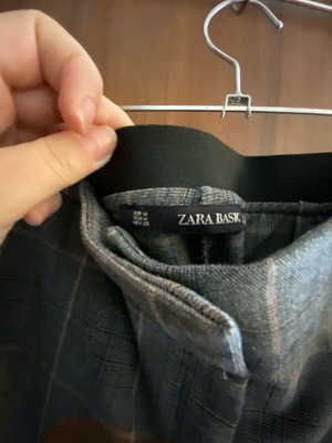 Zara fabric checkered pants like new, size M 38 10