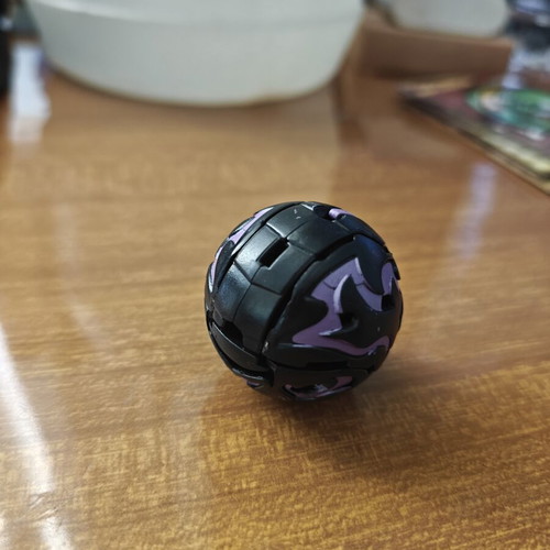 Bakugan Apollonir Darkus figure