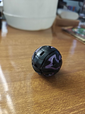 Bakugan Apollonir Darkus figure