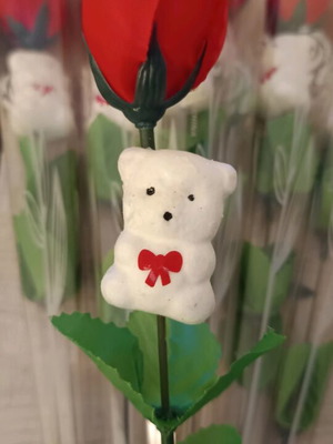 Set of 7 Valentine Roses with Teddy Bear 39cm