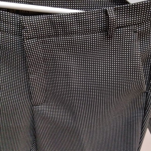 Zara women's fabric pants black and white micro check size 40 L excellent condition