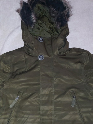 Protest Geotech Soft 8000 women's ski/snowboard jacket like new, size S, brown and green