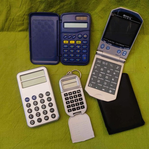 Vintage calculators new, pack of 4 pieces