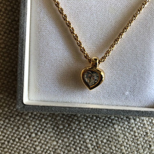 Christian Dior necklace like new vintage gold-plated with heart design