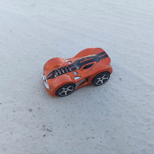 L Bling Hot Wheels toy car 2005