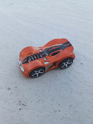 L Bling Hot Wheels toy car 2005