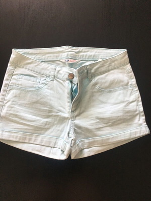 H&M shorts for girl 12-13 years used