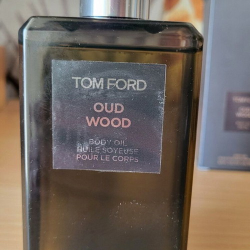 Tom Ford Oud Wood body oil 250ml like new