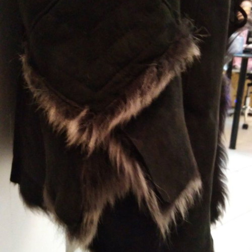 Fur coat like new, gray Lama, size M