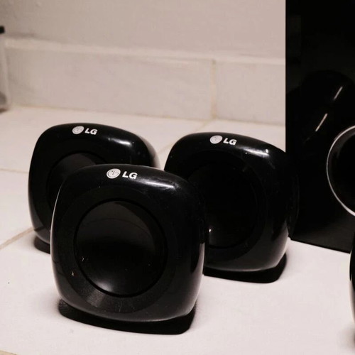 LG HB405SU Home Cinema 5.1 speakers used