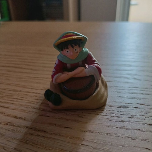 Luffy figure from One Piece like new, 5cm