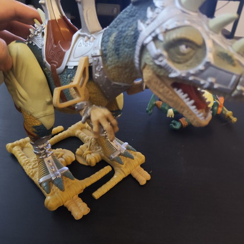 TMNT Paleo Patrol Dino Runners Allosaurus & Michelangelo Playmates 2006 set