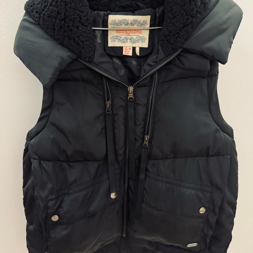 Attrattivo Puffer Vest black like new, size M