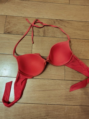 Bikini Top like new, pink/coral, size 75B