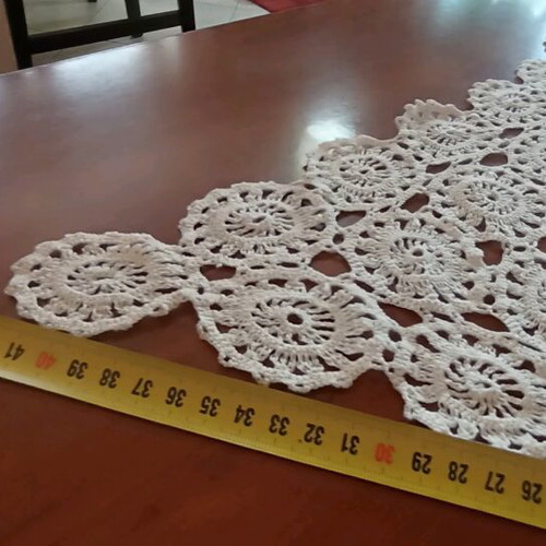 Table linen diamond-shaped 40x40 like new