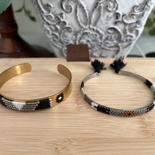 Bracelets set like new, stainless steel with silver and gold colors