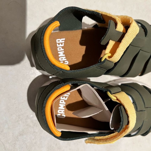 Camper kids sandals new, size 23, green