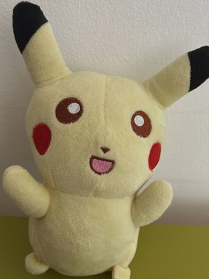 Pikachu plush toy like new