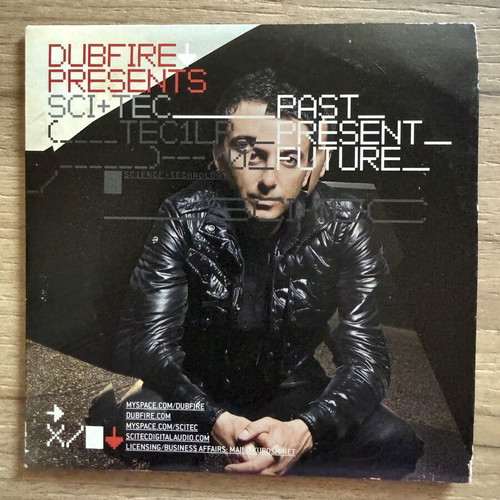 DJ Electronic Music CD Collection like new, progressive house & techno