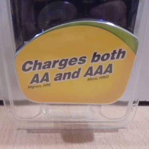 Duracell AA and AAA Battery Charger new