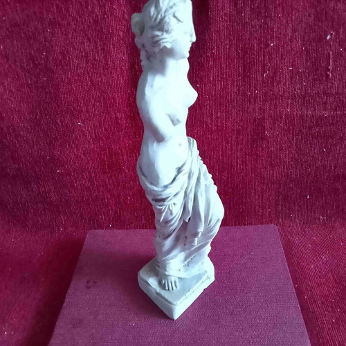 Aphrodite statue 1970-80 used, marble powder collectible