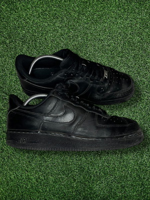 Nike Air Force 1 black sneakers size 43