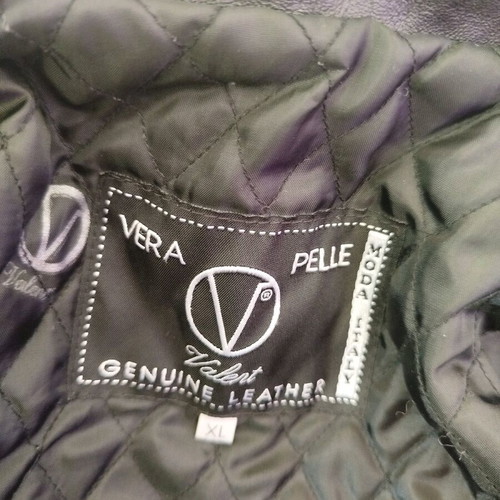 Leather jacket black XL like new, genuine leather