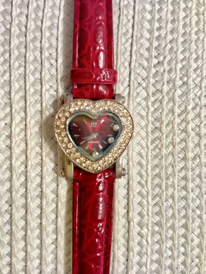 Oriflame Heart women's watch new with case, red strap